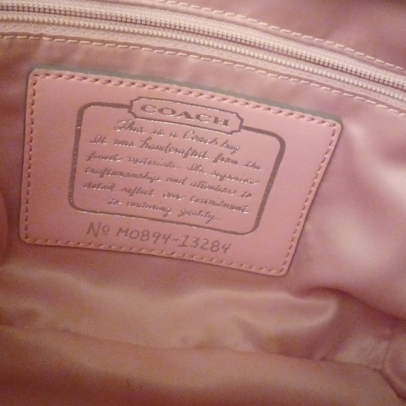 Coach - Picture 4 of 4